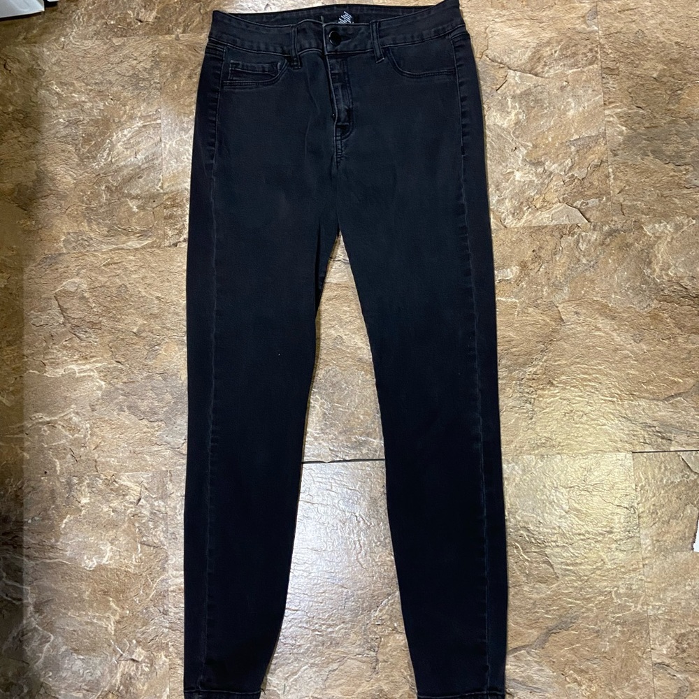 Black jeggings